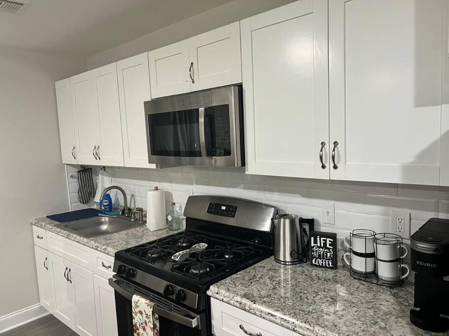 Luxury **Cozy• 2 Bedroom 2 Min. From Ewr / Newark Downtown Kültér fotó